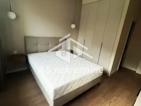 Izdavanje, trosoban stan, 79m², Savski Venac, Beograd - image 14