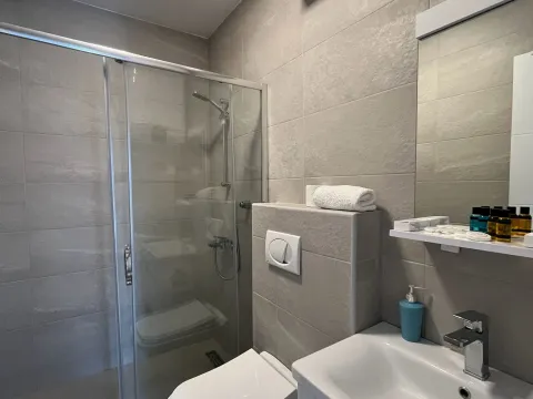 Prodaja, jednosoban stan, 33m², Kavač, Kotor - image 12