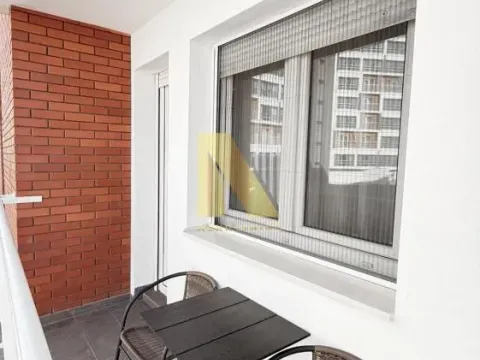 Izdavanje, trosoban stan, 69m², Bulevar Evrope, Novi Sad Sve Podlokacije - image 13