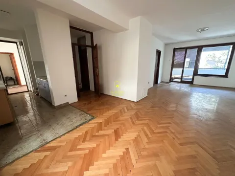 Prodaja, trosoban stan, 120m², Blok 7, Podgorica - image 5