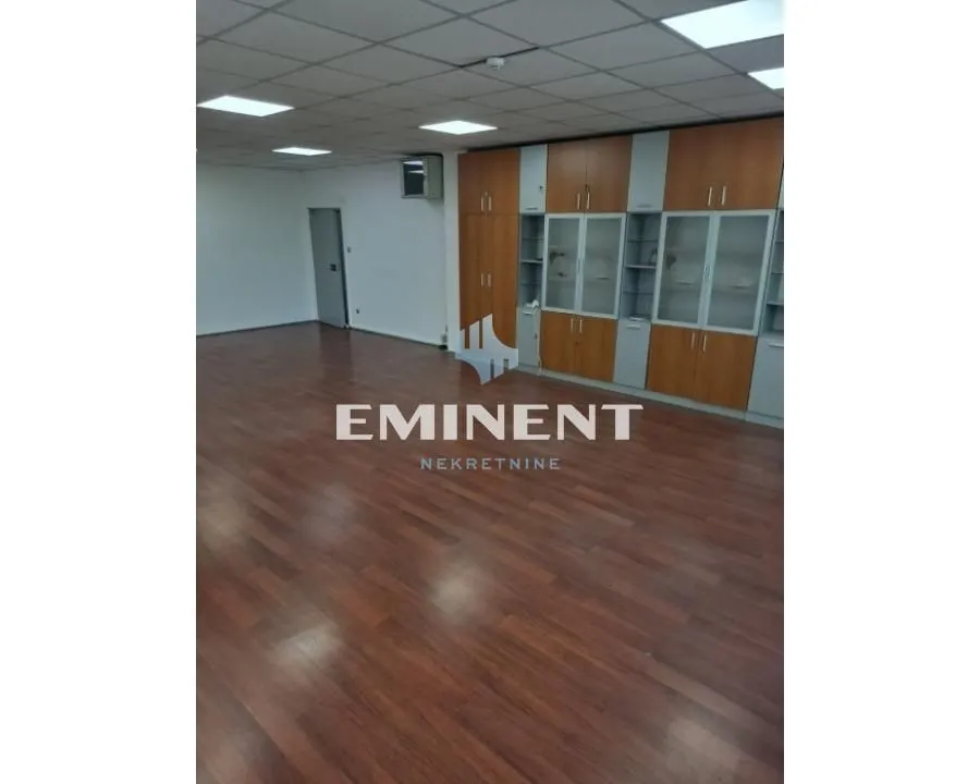 Rent, office space, 200m², Novi Beograd Blok 37, Novi Beograd Sve Podlokacije