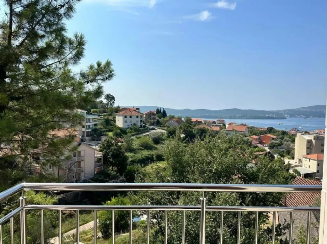 Rent, apartment, 74m², Mažina, Tivat