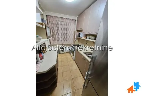 Rent, three bedroom apartment, 87m², Slavija, Vračar Sve Podlokacije - image 5