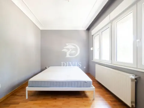 Izdavanje, trosoban stan, 75m², Profesorska Kolonija, Palilula Sve Podlokacije - image 2