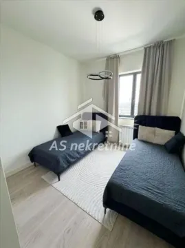 Izdavanje, trosoban stan, 83m², Savski Venac, Beograd - image 11