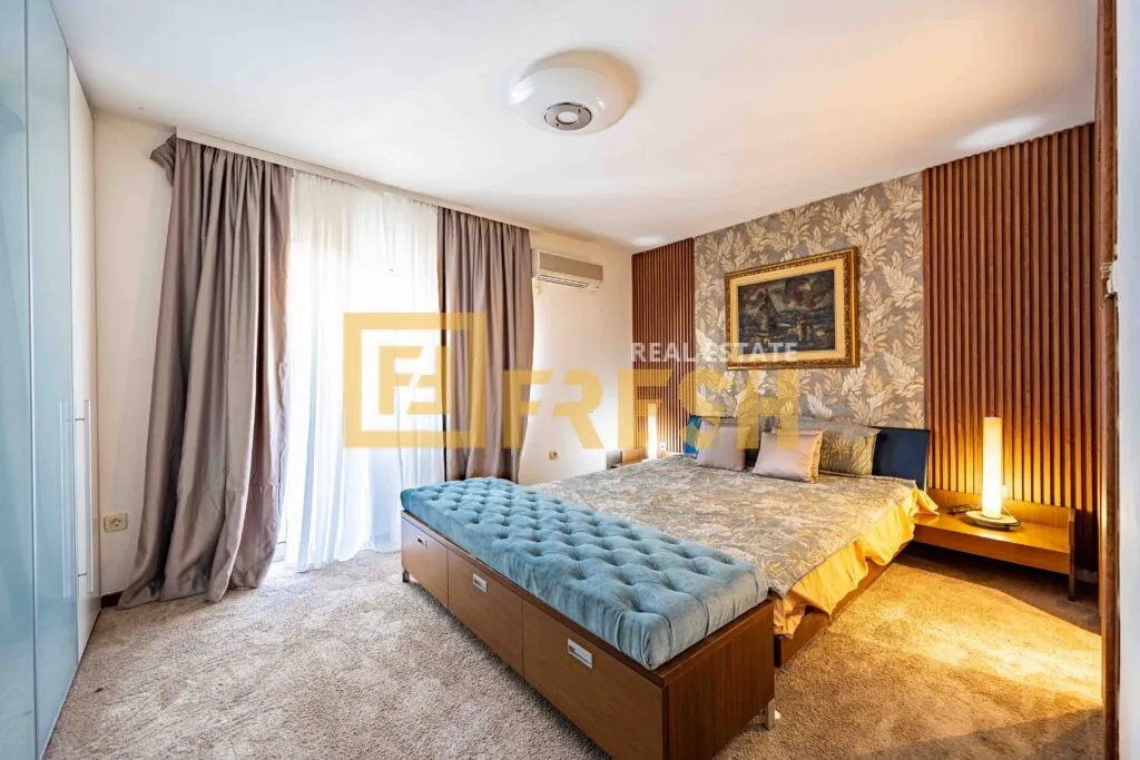Rent, three bedroom apartment, 202m², Gorica C, Podgorica