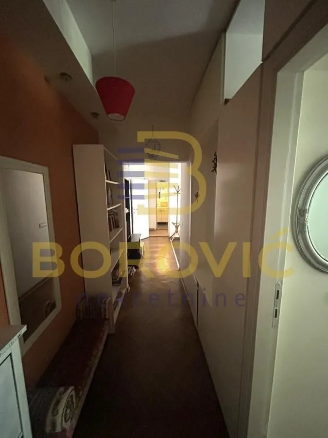 Sale, two bedroom apartment, 60m², Stari Grad, Beograd