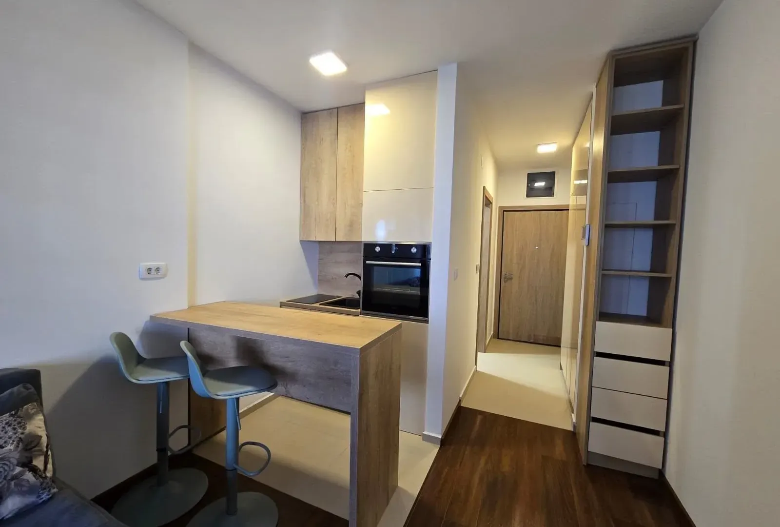 Rent, studio apartment, 25m², Master Kvart, Podgorica