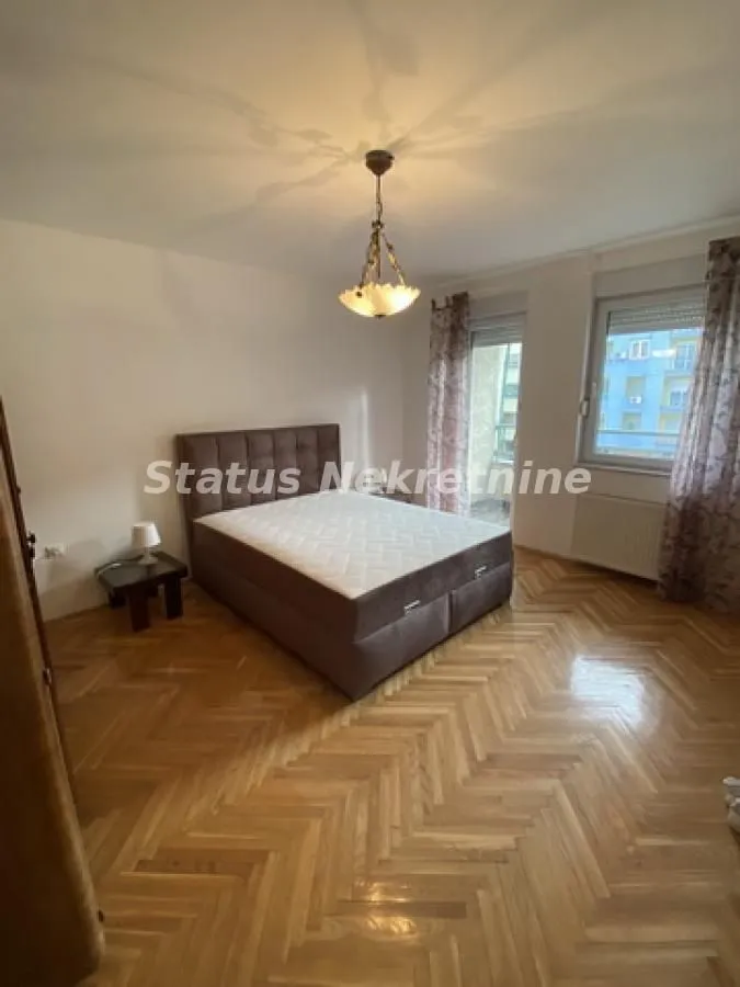 Izdavanje, trosoban stan, 75m², Nova Detelinara, Novi Sad Sve Podlokacije