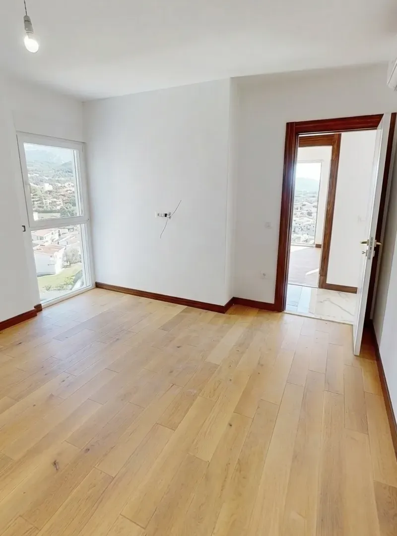 Prodaja, dvosoban stan, 73m², Bjeliši, Bar