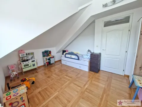 Prodaja, četvorosoban stan, 119m², Zemun Sve Podlokacije, Beograd - image 8