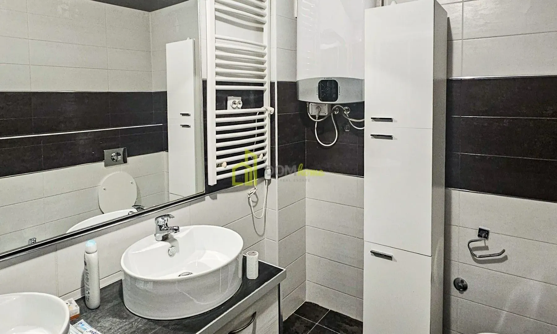 Sale, five bedroom apartment, 175m², Gorica C, Podgorica