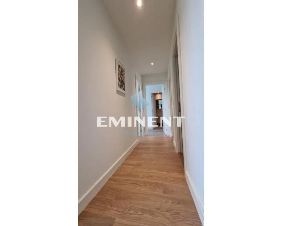 Rent, three bedroom apartment, 79m², Savski Venac, Beograd