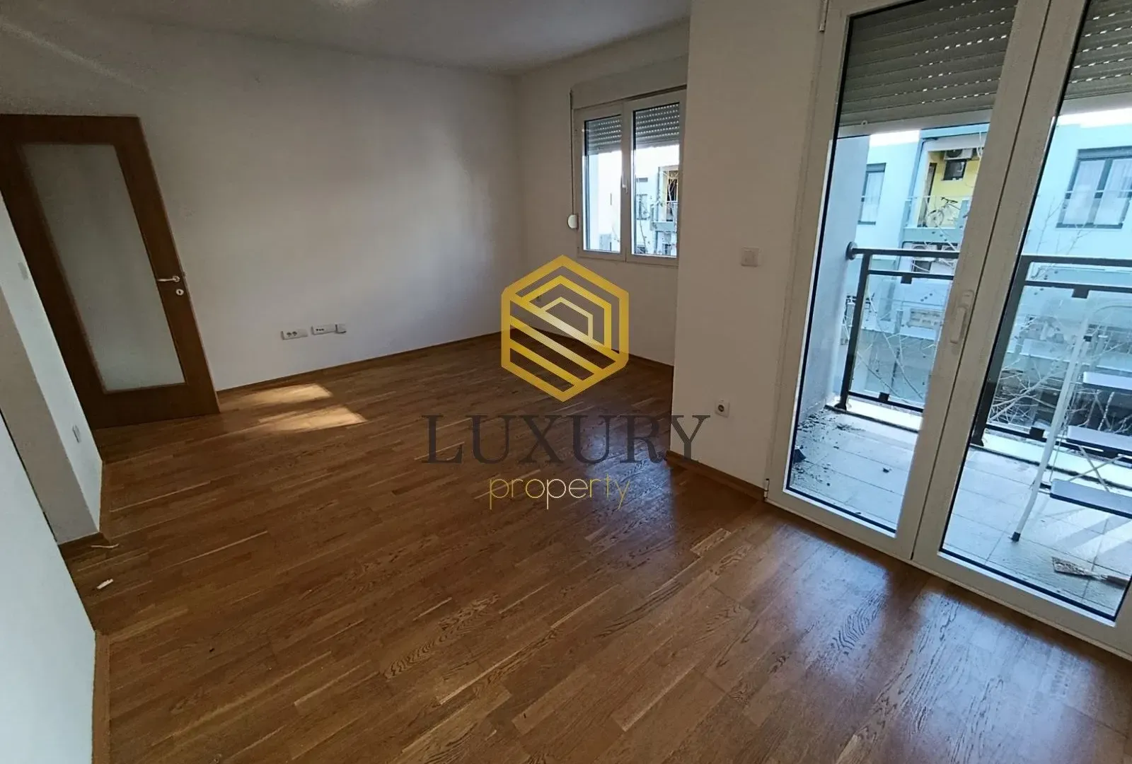 Prodaja, jednosoban stan, 43m², Blok 9, Podgorica
