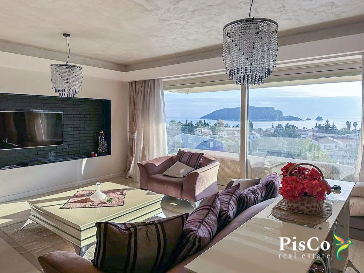 Prodaja, četvorosoban stan, 117m², Budva, Crna Gora