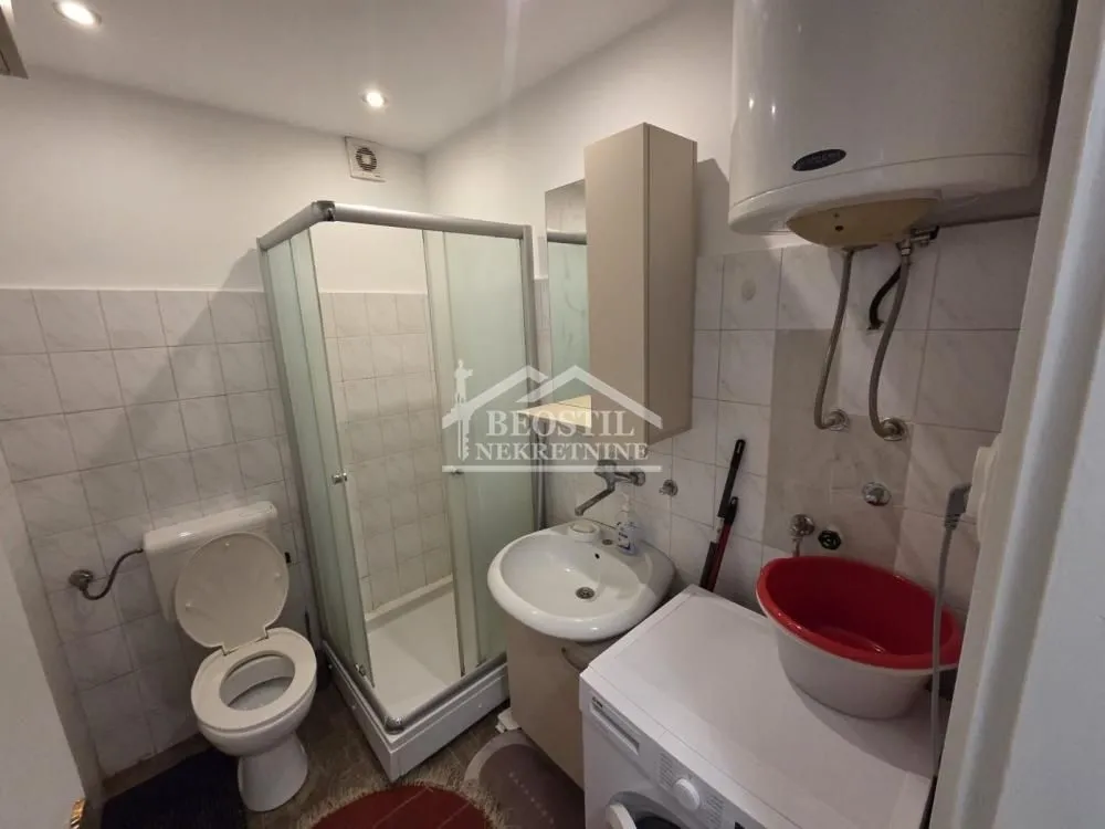 Rent, apartment, 27m², Stari Grad, Beograd