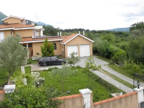 Sale, house, 450m², Kotor, Crna Gora - image 7