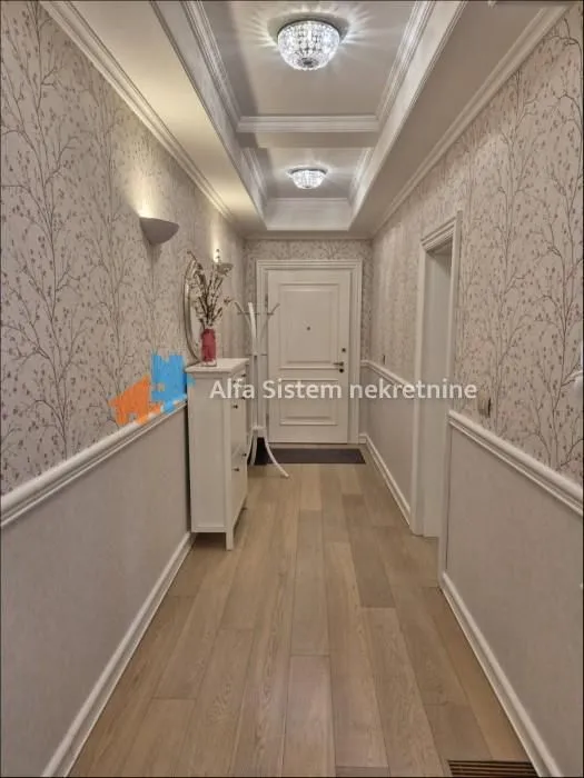 Rent, three bedroom apartment, 117m², Stari Grad, Beograd