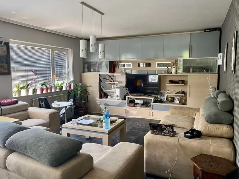 Prodaja, kuća, 400m², Selters Banja, Mladenovac
