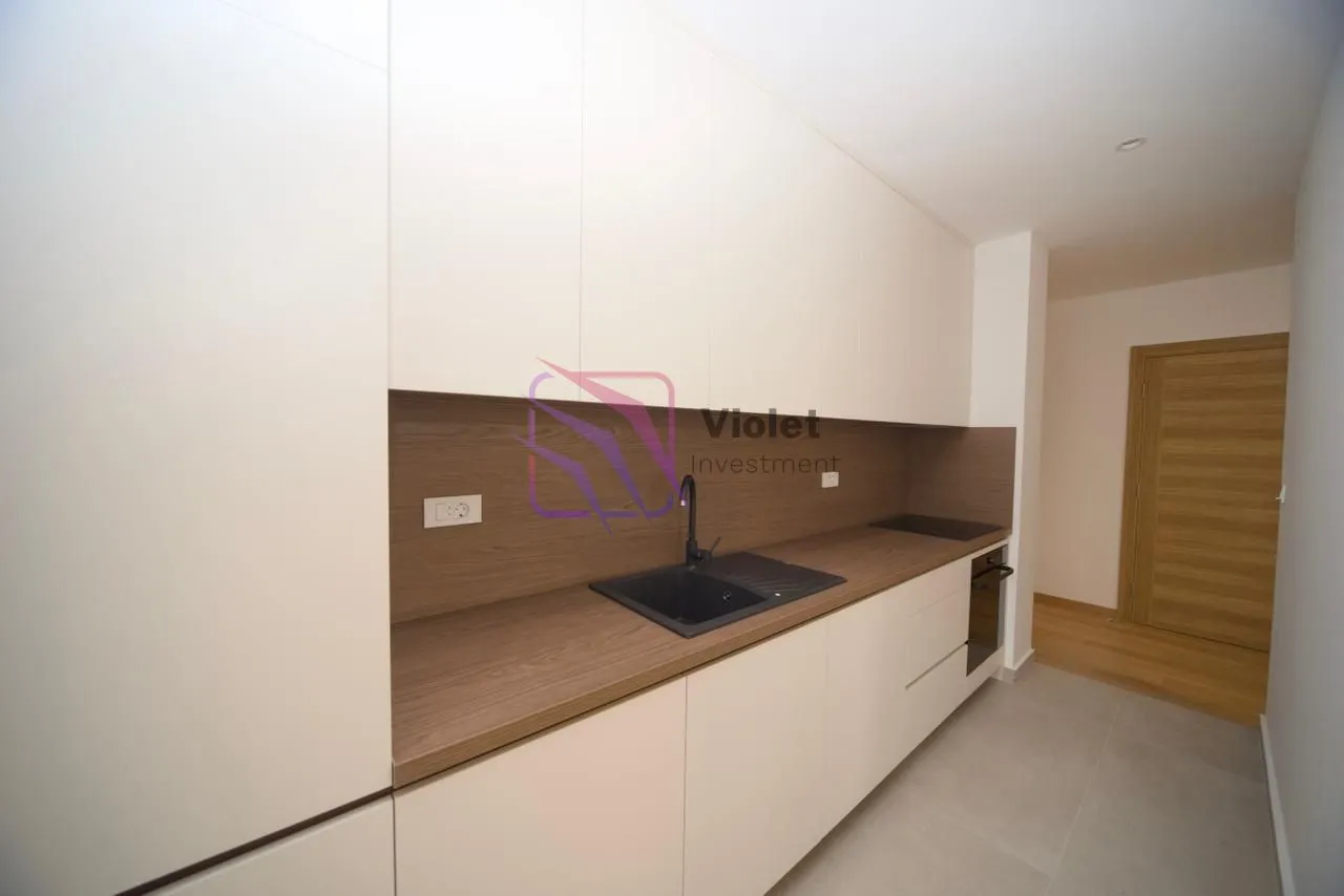 Rent, two bedroom apartment, 75m², City Kvart, Podgorica