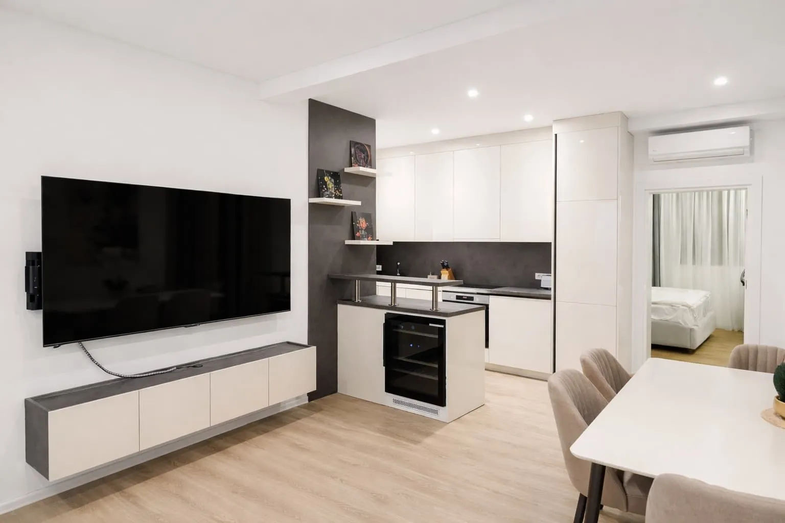 Prodaja, dvosoban stan, 90m², Mrčevac, Tivat