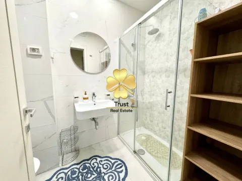 Izdavanje, trosoban stan, 100m², Central Point, Podgorica - image 9