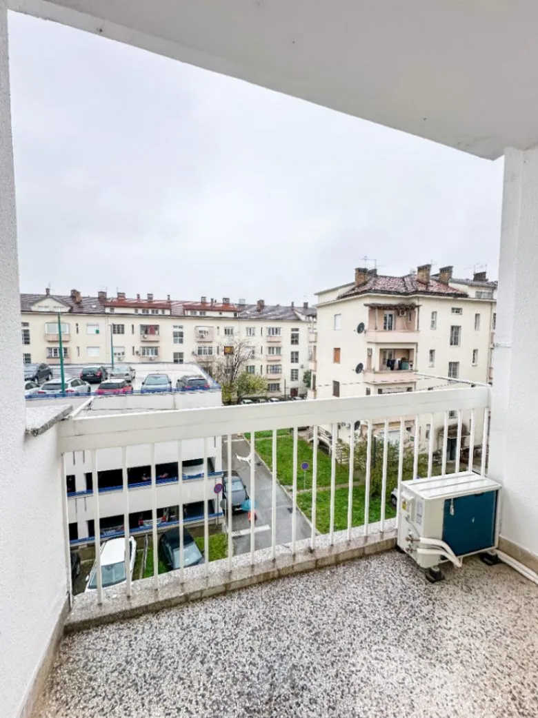 Rent, two bedroom apartment, 90m², Centar, Podgorica