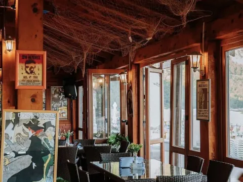 Rent, office space, 610m², Jaz, Budva - image 10