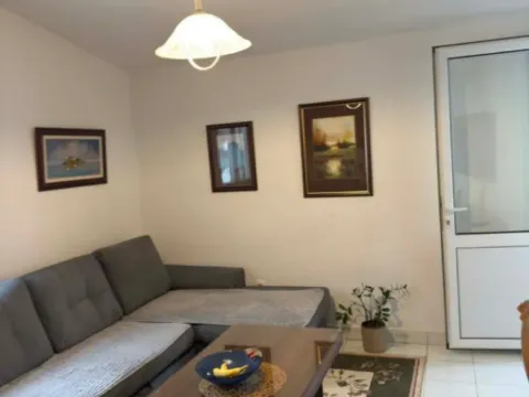 Rent, one bedroom apartment, 35m², Bjeliši, Bar