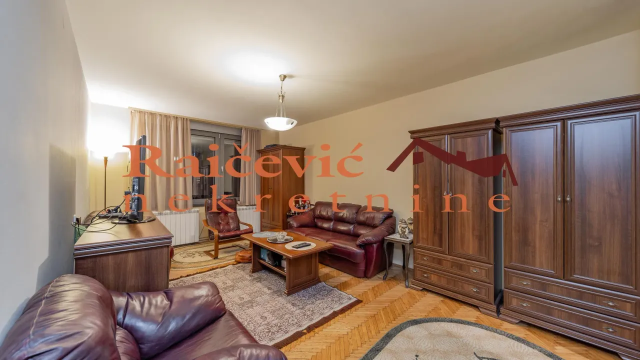 Prodaja, četvorosoban stan, 104m², Gradska Bolnica, Zvezdara Sve Podlokacije