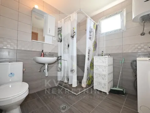 Rent, two bedroom apartment, 50m², Gornja Gorica, Podgorica - image 11