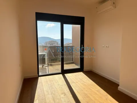 Prodaja, jednosoban stan, 78m², Bar, Crna Gora - image 10