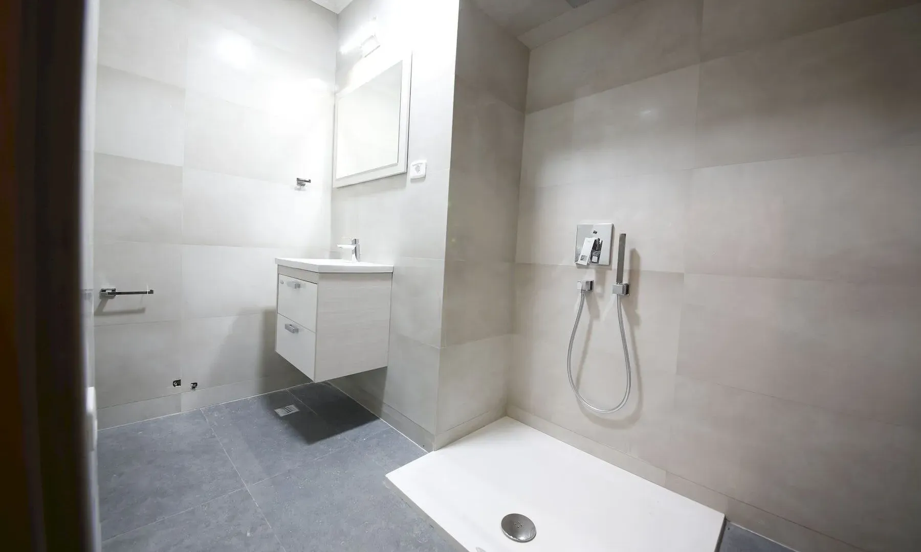 Sale, house, 250m², Kotor, Crna Gora