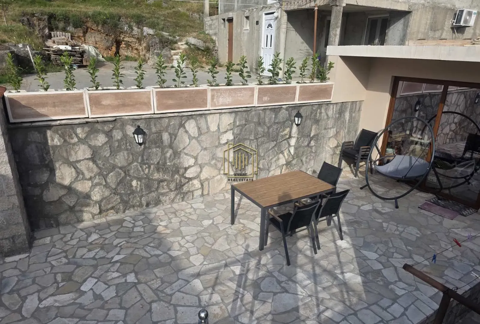 Rent, two bedroom apartment, 100m², Zabjelo, Podgorica