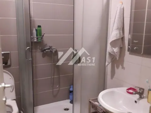 Izdavanje, stan, 25m², Sajam, Novi Sad Sve Podlokacije - image 6