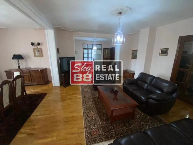 Rent, apartment, 340m², Savski Venac, Beograd