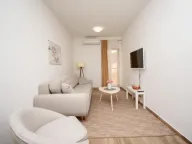 Izdavanje, jednosoban stan, 46m², Budva, Crna Gora - image 15