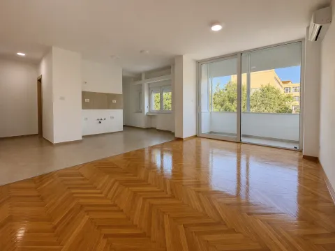 Stan in Preko Morače
