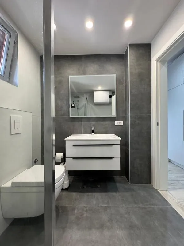Prodaja, jednosoban stan, 45m², Baošići, Herceg Novi