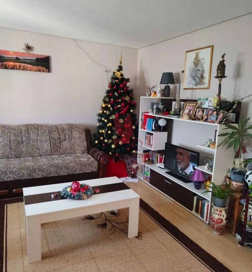 Sale, three bedroom apartment, 69m², Mladenovac, Beograd
