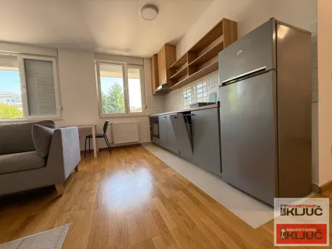 Sale, one bedroom apartment, 39m², Telep, Novi Sad Sve Podlokacije - image 2