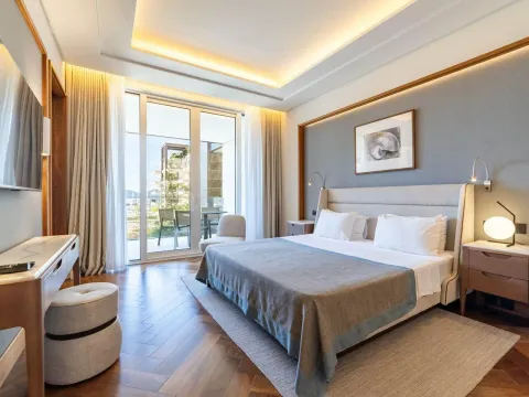 Prodaja, jednosoban stan, 83m², Porto Montenegro, Tivat - image 10