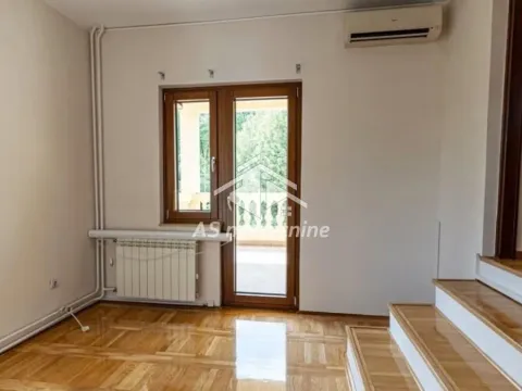 Izdavanje, stan, 210m², Savski Venac, Beograd - image 21