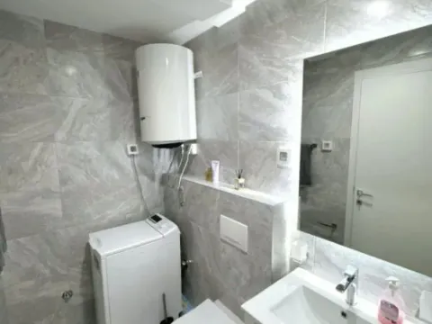 Rent, two bedroom apartment, 70m², Stari Aerodrom, Podgorica - image 7