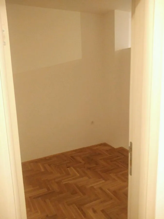 Prodaja, trosoban stan, 72m², Klisa, Novi Sad Sve Podlokacije