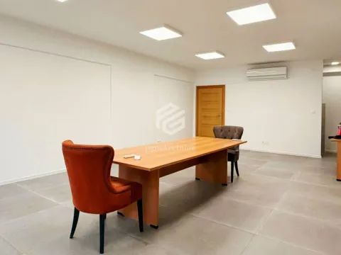 Prodaja, stan, 120m², Centar, Podgorica - image 3