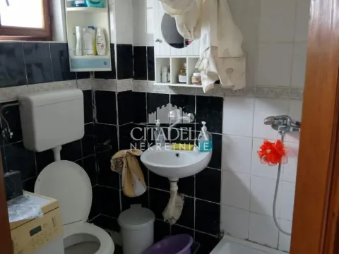 Prodaja, stan, 22m², Kneževac, Beograd - image 4