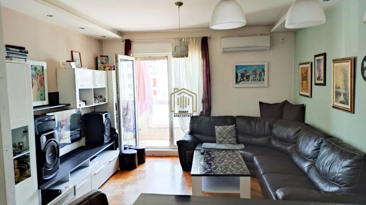 Prodaja, jednosoban stan, 49m², Stari Aerodrom, Podgorica