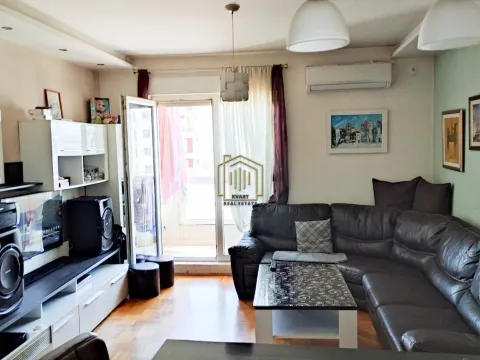 Prodaja, jednosoban stan, 49m², Stari Aerodrom, Podgorica