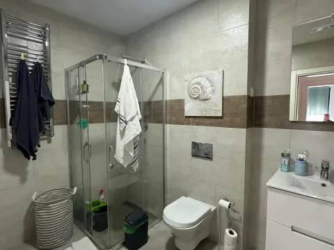 Prodaja, jednosoban stan, 57m², Tivat, Crna Gora - image 9